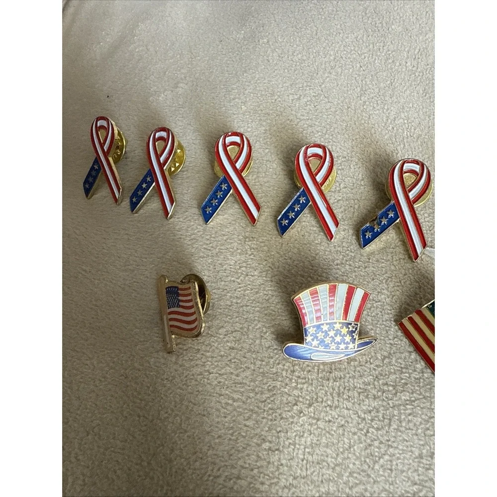 Uncle Sam's Top Hat Lapel Pin Red White & Blue Stars Stripes Patriotic 4322‎